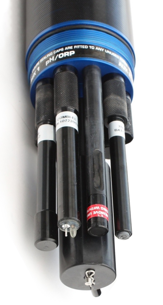 Aquasonde 7000 e Aquaprobe 7000 Aquasonde 7000 e Aquaprobe 7000
